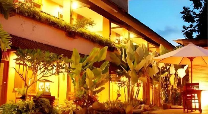 Nyiur Resort Hotel Pangandaran Esterno foto